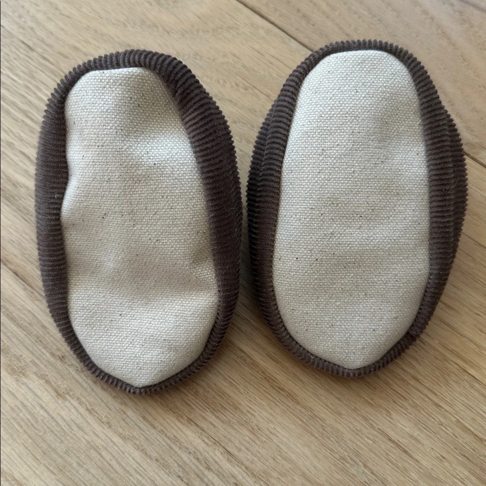Pehr corduroy booties. Brown/portobello color. Size 6-12 month.